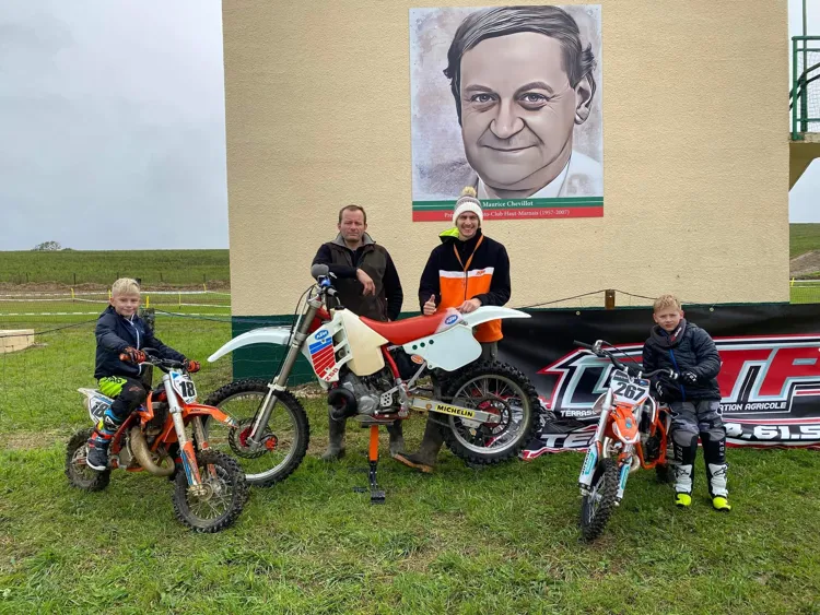 Poulangy 2022 Entrainement des motos anciennes